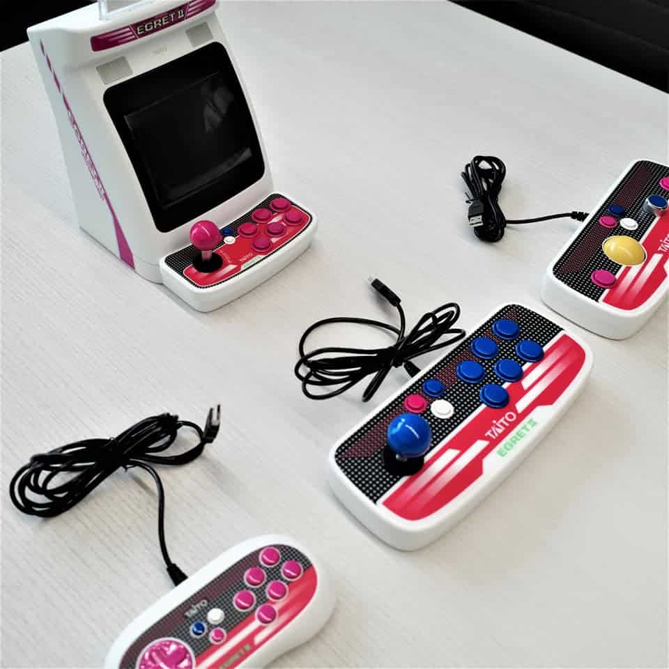 Taito Egret II Mini photo with controllers