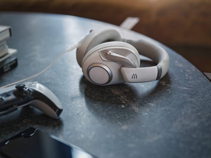 H6PRO Closed lifestyle 08 720