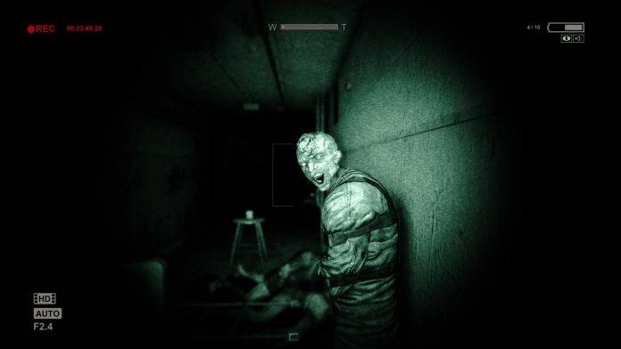 Outlast Bundle of Terror 10
