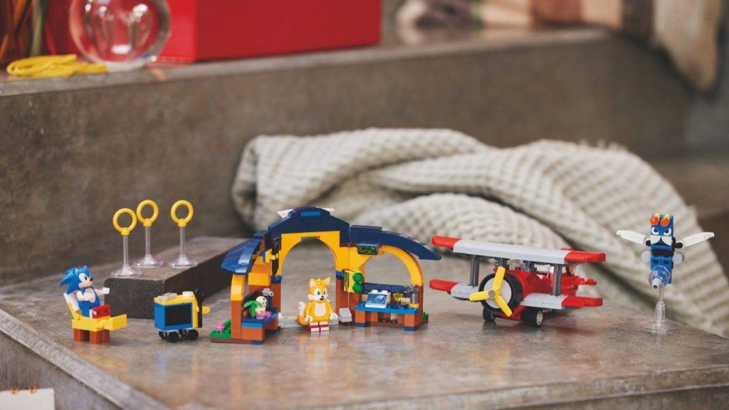 sonic lego header