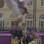 max04085