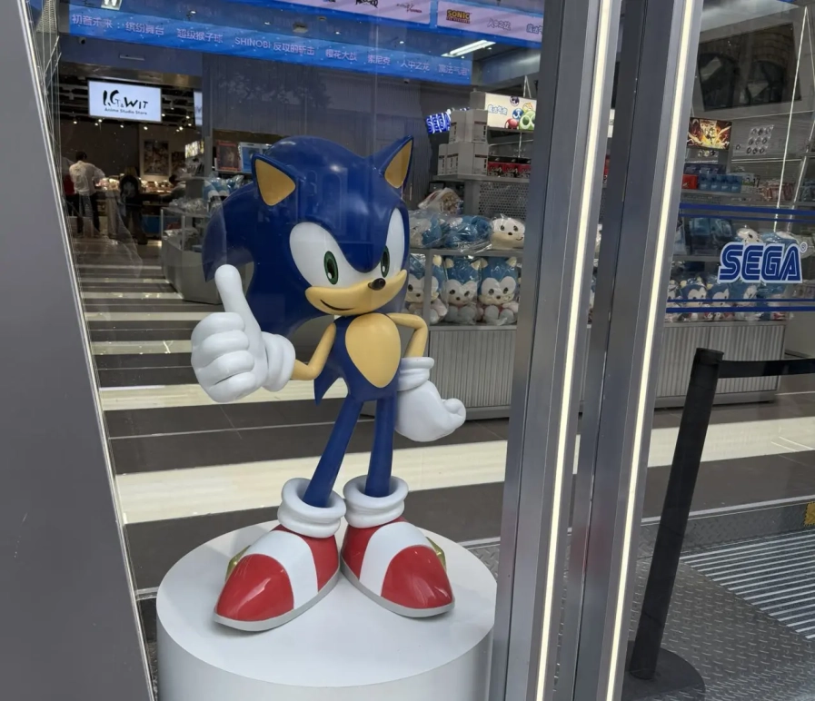 sega store 05 scaled