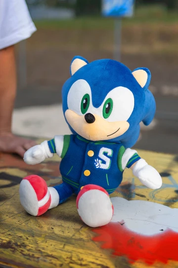 sonic 35varsityjacketbuddyplush gridimage 600x900 1